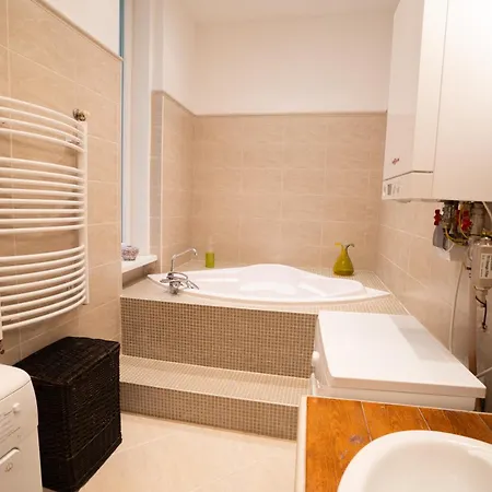 Vaci Street Apartmán *