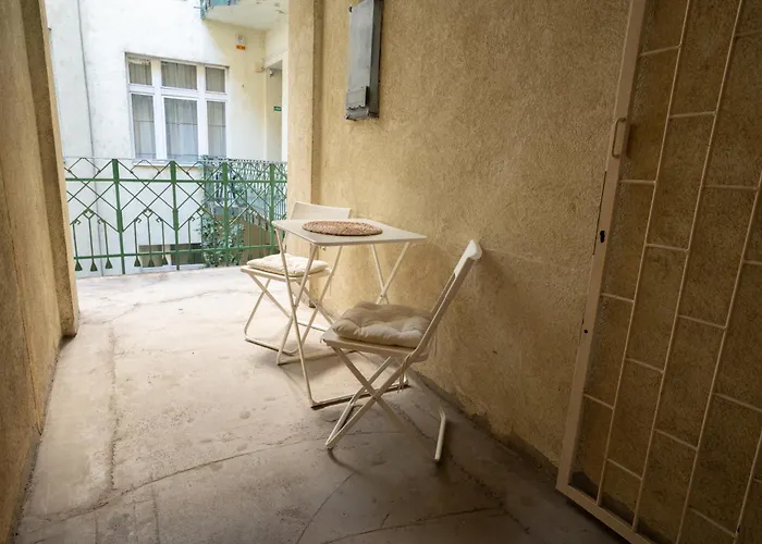 Vaci Street Residence 2Br Apartment *